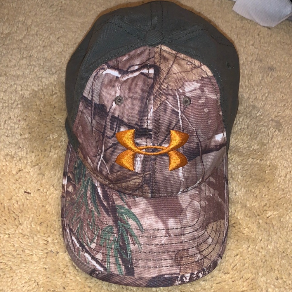 FREEEE**NWOt Under Armour Hat. Sz XL Navy blue